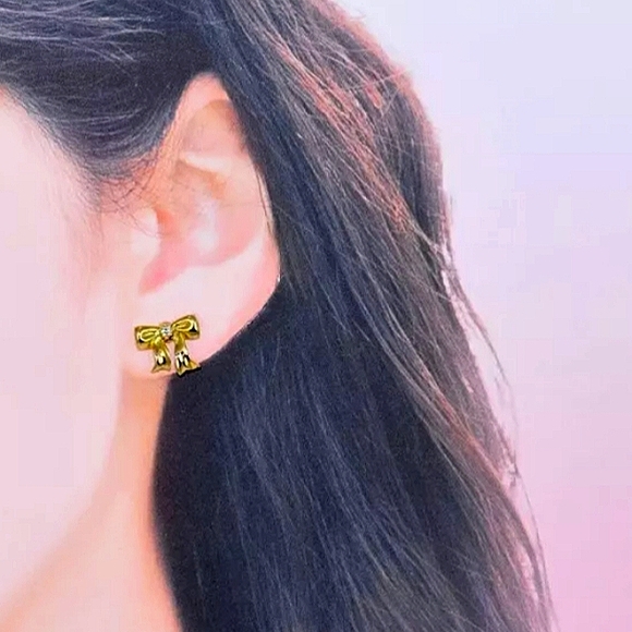 18K Tiffany & Co. Diamond Bow Earrings Gorgeous 🎁 🛍️ - Picture 13 of 14